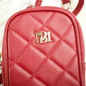 BADGLEY MISCHKA | Diamond Quilted Oval Crossbody Phone Purse Case Vegan Leather
